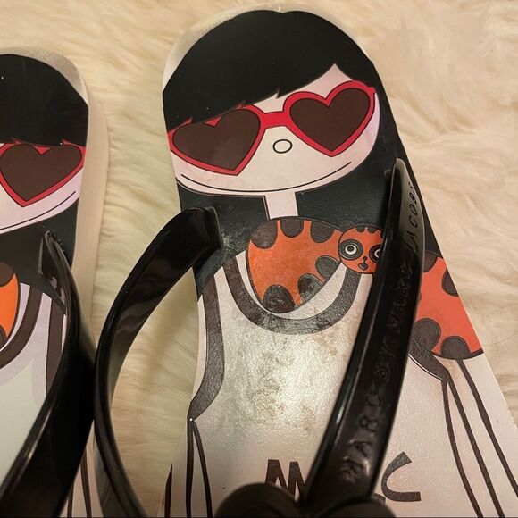 Marc by Marc Jacobs "Miss Marc" Heart Flip Flops - EU 36 / US 5.5 - Picture 6 of 9
